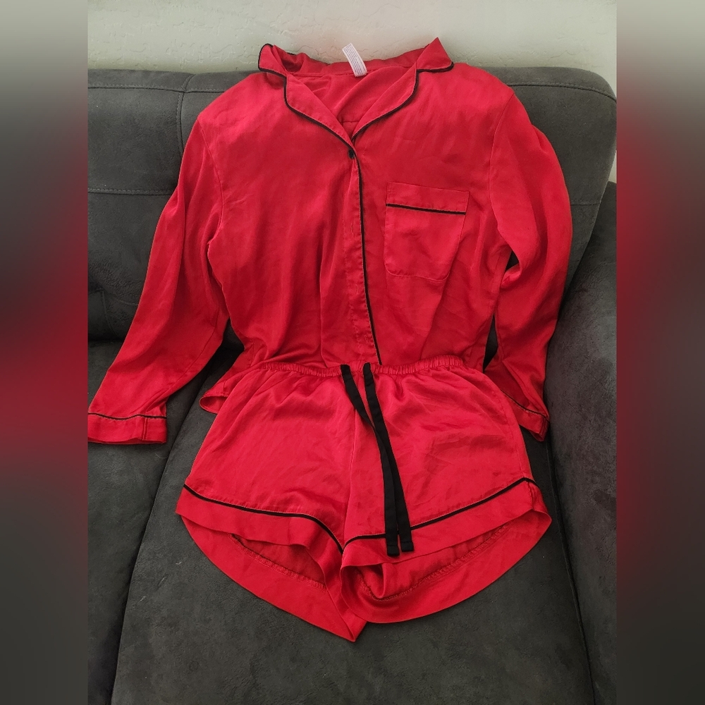 Red and black silk pajama set medium